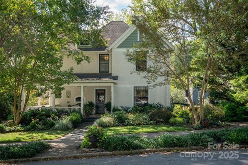 44 Watauga St, Asheville, NC, 28801-1028 | Card Image