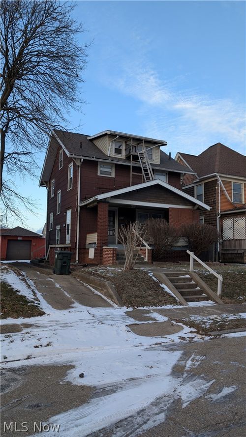 2901 7th St Nw, Canton, OH, 44708-4377 | Card Image