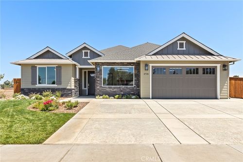 2726 Waterloo Cir, Chico, CA, 95973-7001 | Card Image