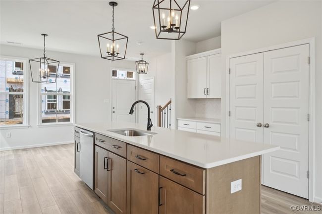 200 That Way, Townhouse with 3 bedrooms, 4 bathrooms and null parking in Midlothian VA | Image 7