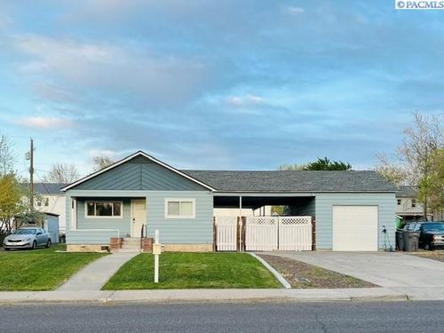 310 Goethals, Richland, WA, 99352 | Card Image