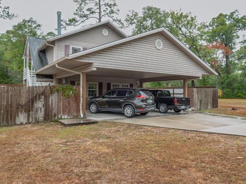 102 Provo Pl, CRAWFORDVILLE, FL, 32327-2733 | Card Image