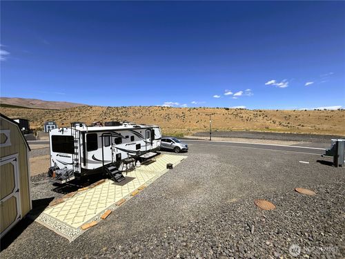 140-1769 Naches Wenas Rd, Selah, WA, 98942-1424 | Card Image