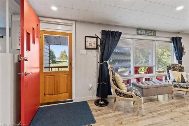 38 Macpherson Cres, House other with 3 bedrooms, 1 bathrooms and 7 parking in Kirkfield ON | Image 5
