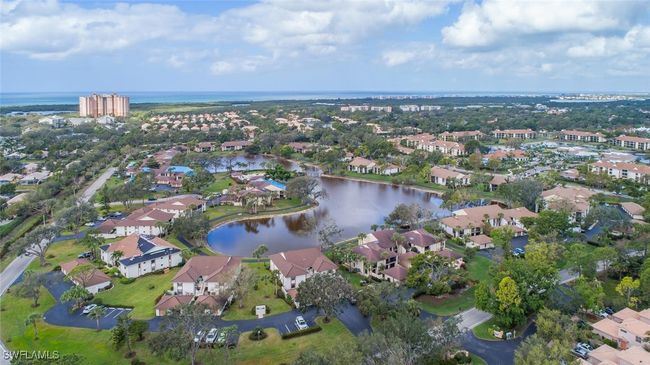 UNIT-203 - 537 Lake Louise Cir, Condo with 2 bedrooms, 2 bathrooms and null parking in NAPLES FL | Image 24