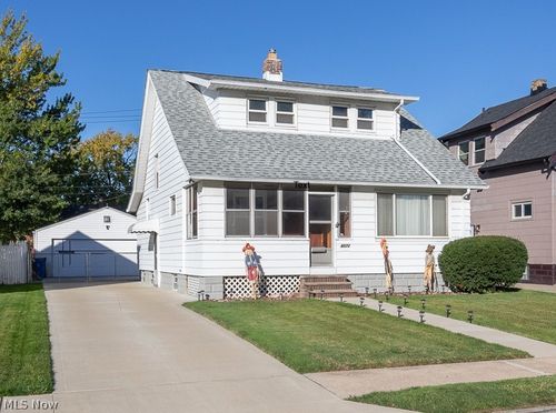 4572 W 149th St, Cleveland, OH, 44135-3420 | Card Image