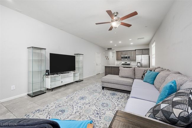 2675 Chinaberry Hill St, Townhouse with 2 bedrooms, 2 bathrooms and null parking in Laughlin NV | Image 8