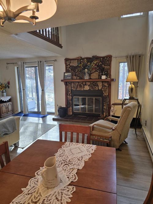 5 Hawthorn Trl, Wisconsin Dells, WI, 53965-8849 | Card Image