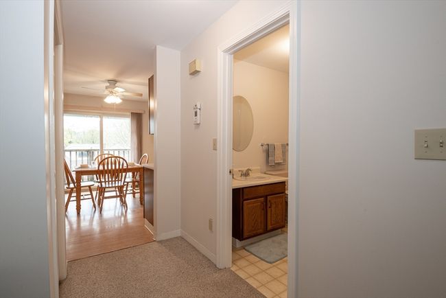 E - 63 Proctor St, Condo with 2 bedrooms, 2 bathrooms and 1 parking in Salem MA | Image 10