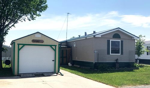 39 Douglas St, Westby, WI, 54667-1136 | Card Image