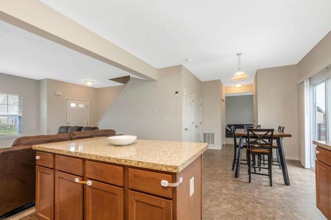 1436 Hoovler Way, House other with 4 bedrooms, 3 bathrooms and null parking in Pataskala OH | Image 15
