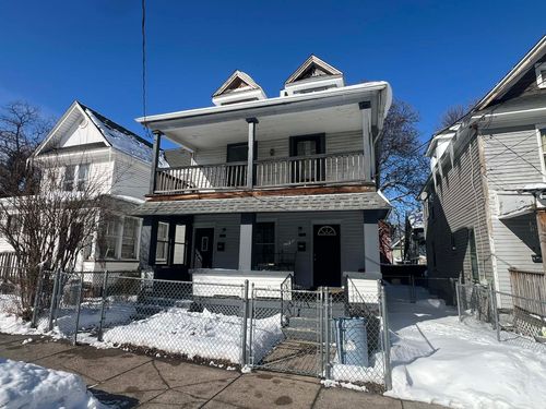 32-730 E 8th St, Erie, PA, 16503-1404 | Card Image