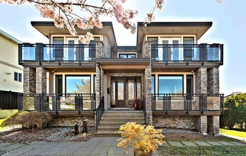 7120 Ridge Dr, Burnaby, BC, V5A1B2 | Card Image