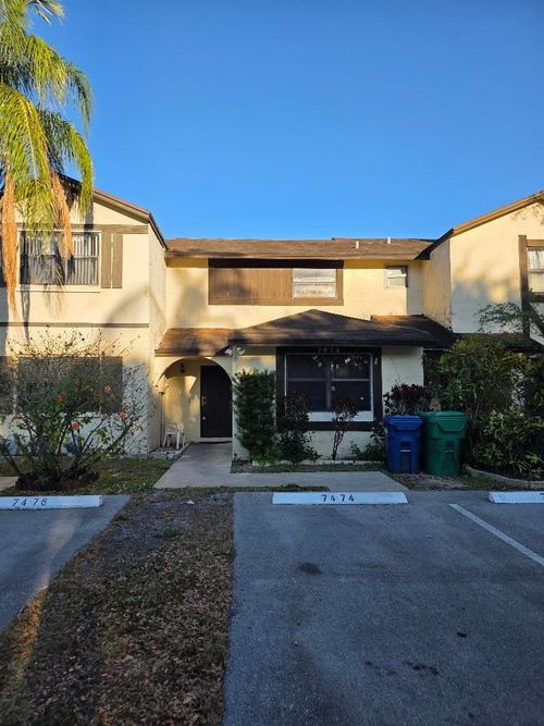 7474-7474 Nw 34th St, Lauderhill, FL, 33319-7101 | Card Image