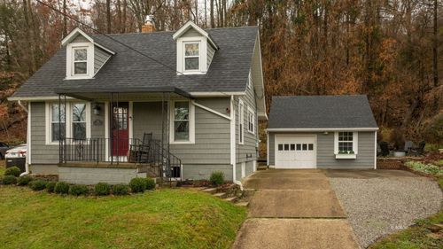 177 Grosvenor St, Athens, OH, 45701-1717 | Card Image