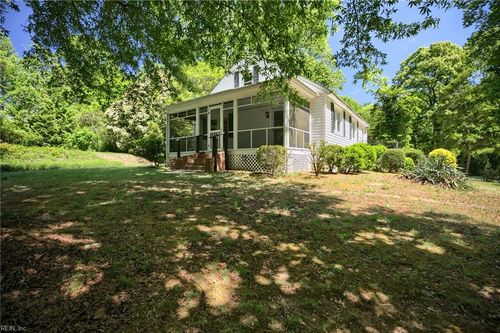 59 W Point Rd, Lancaster, VA, 22503-3608 | Card Image