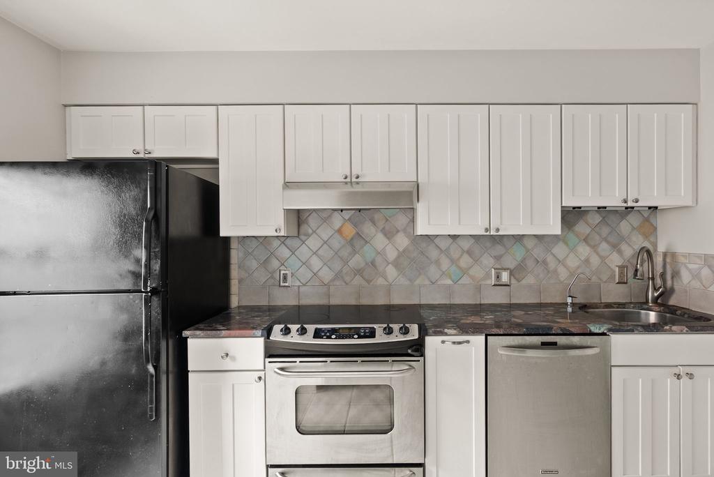 Residential in ARLINGTON 5