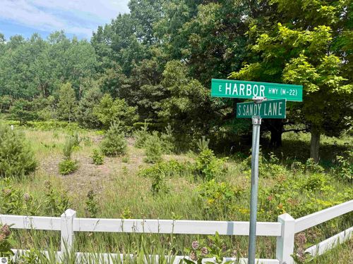 0 Sandy Ln, Cedar, MI, 49621 | Card Image