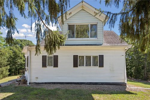 1599 Jackson St, Aliquippa, PA, 15001-2064 | Card Image