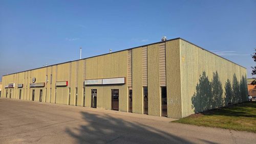 1-4980 76 St, Red Deer, AB, T4P2J8 | Card Image