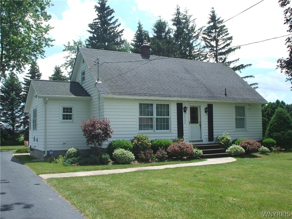 1960 Saunders Settlement Road, Sold in Lewiston Zoocasa