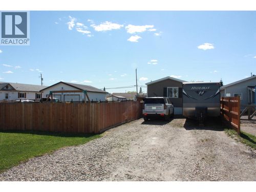 10074 99 Street, Taylor, BC, V0C2K0 | Card Image