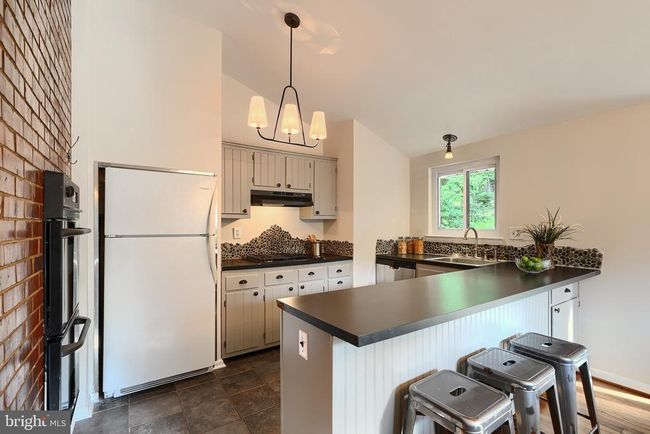 927 Cromwell Bridge Rd, House other with 3 bedrooms, 3 bathrooms and null parking in TOWSON MD | Image 12