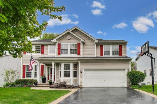 437 N Crooked Lake Ln, Lindenhurst, IL, 60046-6434 | Card Image