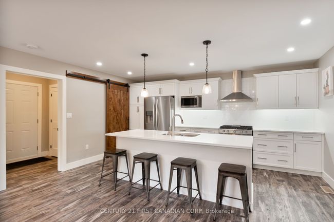 51130 Ron Mcneil Line, House other with 3 bedrooms, 3 bathrooms and 2 parking in Springfield ON | Image 14