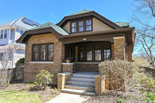 4300 N Woodburn Street, Shorewood, WI, 53211 | Card Image