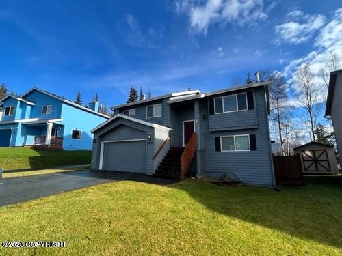 19101 Danny Dr, Eagle River, AK, 99577-8838 | Card Image