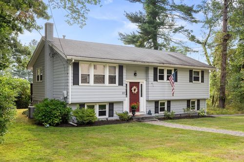 20 Robinhood Ln, Billerica, MA, 01821-3222 | Card Image