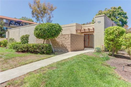 d-2357 D Via Mariposa E, Laguna Woods, CA, 92637 | Card Image