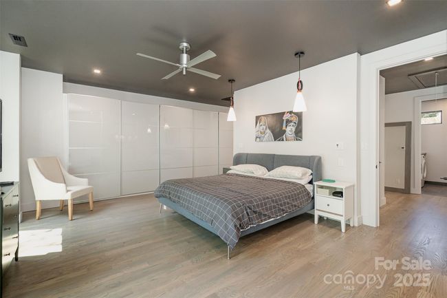 Primary bedroom | Image 22