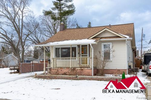 26627 Rialto St, Madison Heights, MI, 48071-3738 | Card Image