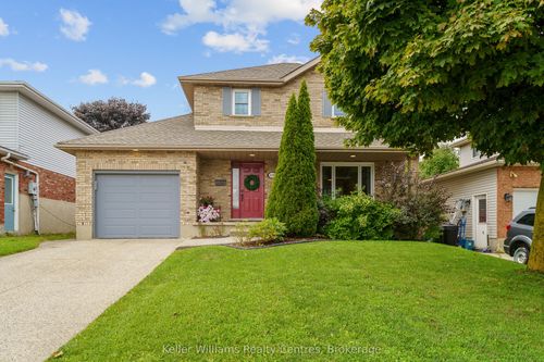 2538 8th Ave E, Owen Sound, ON, N4K6V2 | Card Image