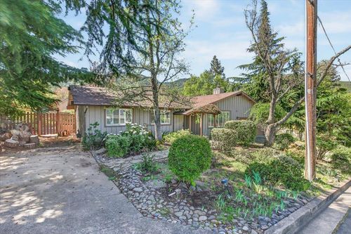 435 Grandview Drive, Ashland, OR, 97520 | Card Image