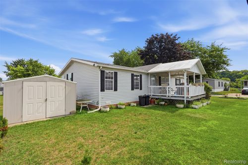29643 Carousel Street, Novi, MI, 48377 | Card Image