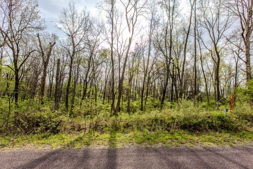 56, 57 Summit Drive, Mackinaw, IL, 61755 | Card Image