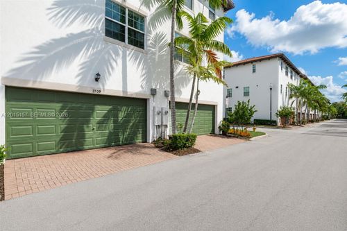 2709-2709 Sw 119th Way, Miramar, FL, 33025-5697 | Card Image