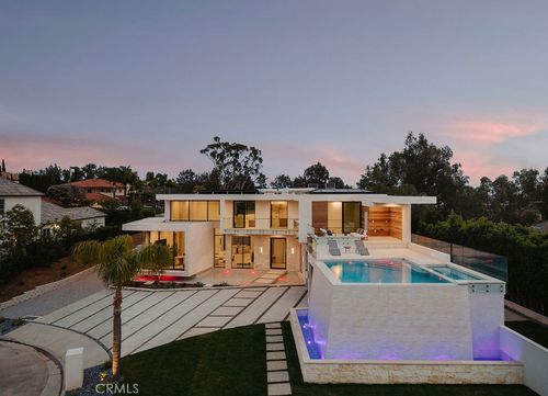 18808 Canyon Crest Dr, Villa Park, CA, 92861-2806 | Card Image