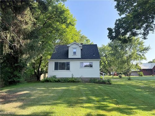 2373 Copley Rd, Copley, OH, 44321-2101 | Card Image