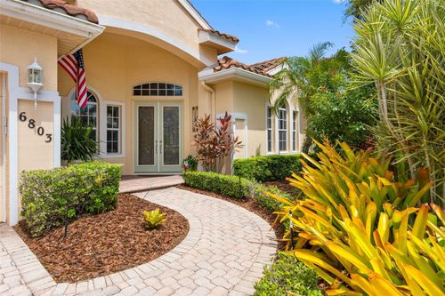 6803 Coyote Ridge Ct, Bradenton, FL, 34201-2118 | Card Image