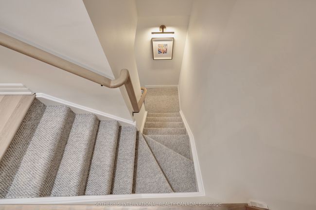 702 - 370 Wallace Ave, Condo with 3 bedrooms, 3 bathrooms and null parking in Toronto ON | Image 14