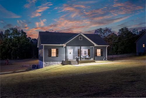 3762 Bowker Rd, Charlotte, TN, 37036-5371 | Card Image