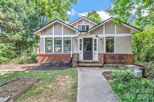 22 Fenner Ave, Asheville, NC, 28804-3317 | Card Image