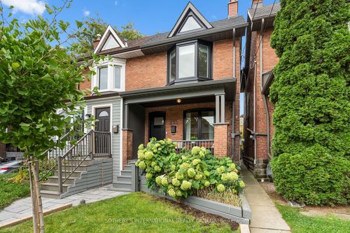 251 Bowood Ave, Toronto, ON, M4N1Y7 | Card Image