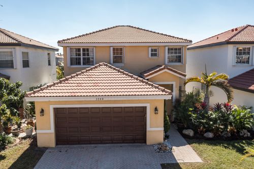 3944 Crescent Creek Dr, Coconut Creek, FL, 33073-3126 | Card Image