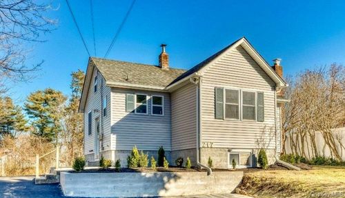 217 Sound Beach Blvd, Sound Beach, NY, 11789-1647 | Card Image