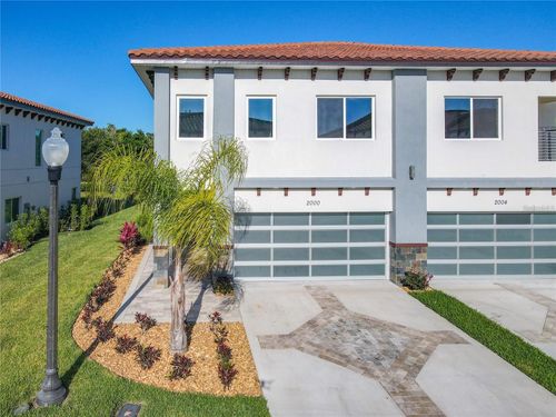 2000 Greenbriar Ter, Davenport, FL, 33837-1792 | Card Image